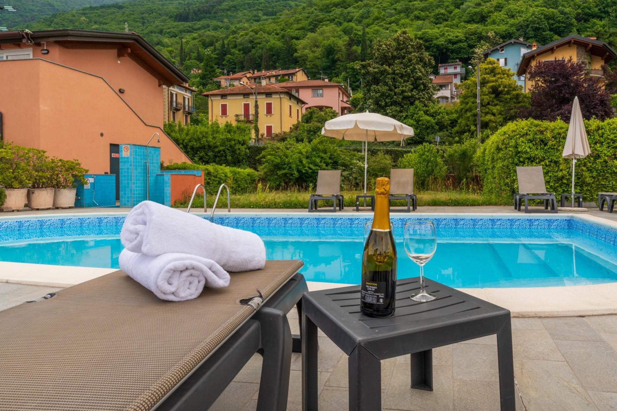 Stunning Apartment- Terrace And Swimming Pool Беллано Экстерьер фото
